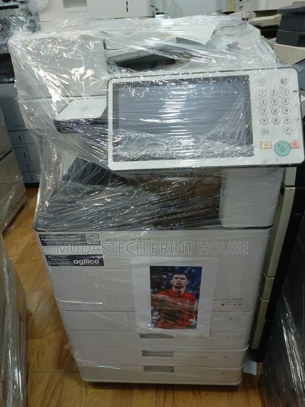 Canon Irac C3530i A3 Wireless Color Photocopy · Photo 3