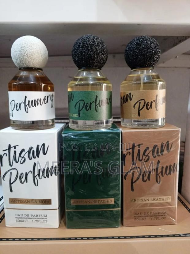 Perfume Artisan · Photo 4