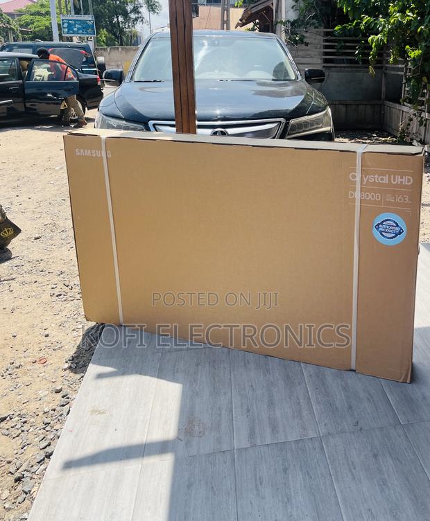 Fresh in Box Samsung Crystal Uhd Smart Tv(65ur800)Black · Photo 1