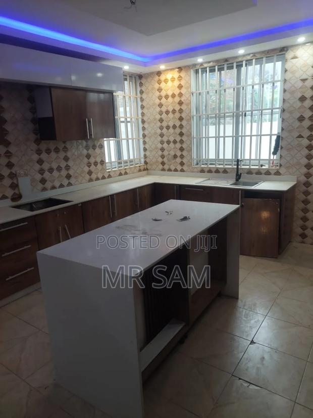 4bdrm House in Sam Properties, West Hills Mall Area for sale · Photo 8