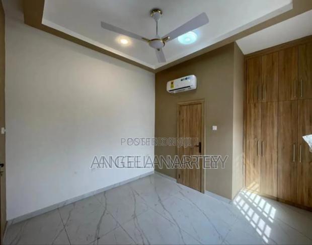 4bdrm House in Community 18 Spintex for sale · Photo 8