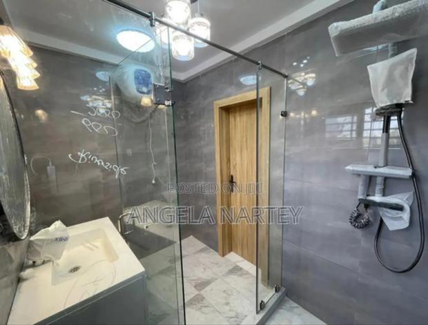 4bdrm House in Community 18 Spintex for sale · Photo 5