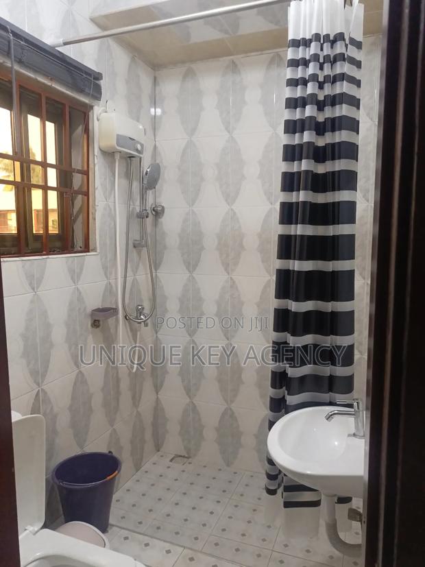 Furnished 2bdrm Apartment in Unique Key Agency, Dzorwulu for rent · Photo 6