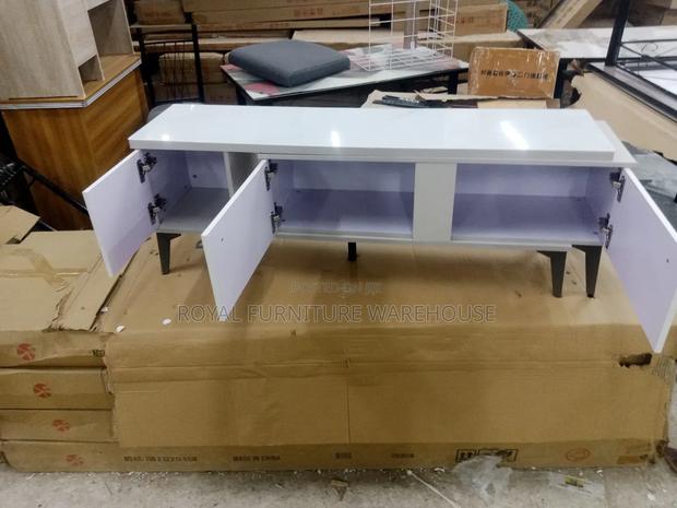 Foreign Type Extendable Tv Stand for Living Room · Photo 4