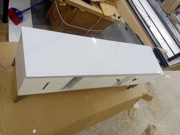 Foreign Type Extendable Tv Stand for Living Room · Photo 5