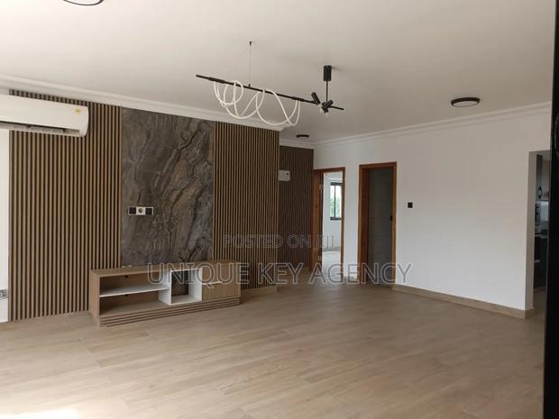 2bdrm Apartment in Unique Key Agency, Manet Court for rent · Photo 1