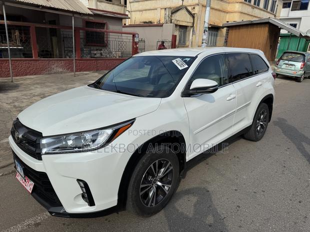 Toyota Highlander 2019 White · Photo 6