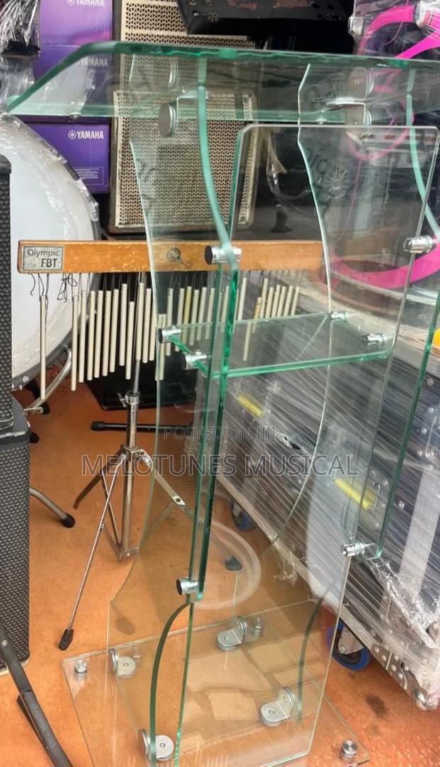 Portable Glass Pulpit for Churches · Photo 2
