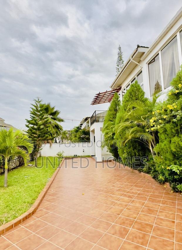 Furnished 6bdrm House in Cantonments for sale · Photo 8
