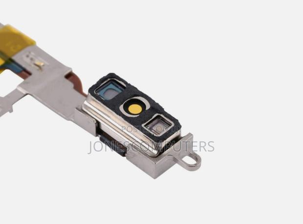Front Facing Camera for Google Pixel 4xl Replacement · Photo 4