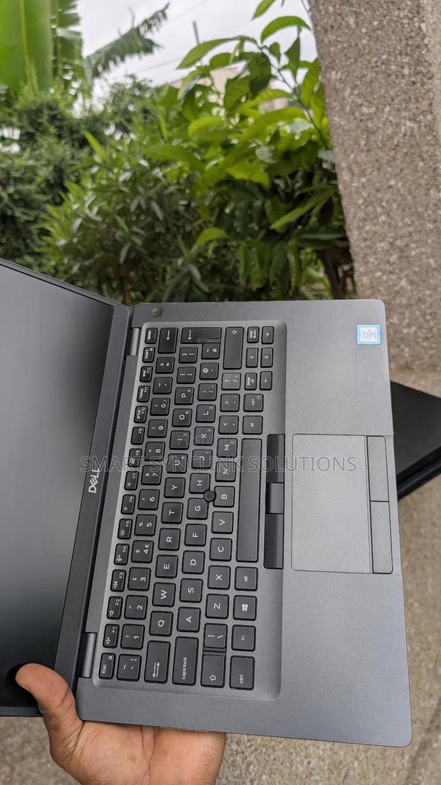 New Laptop Dell Latitude 5400 16GB Intel Core i5 SSD 256GB · Photo 7