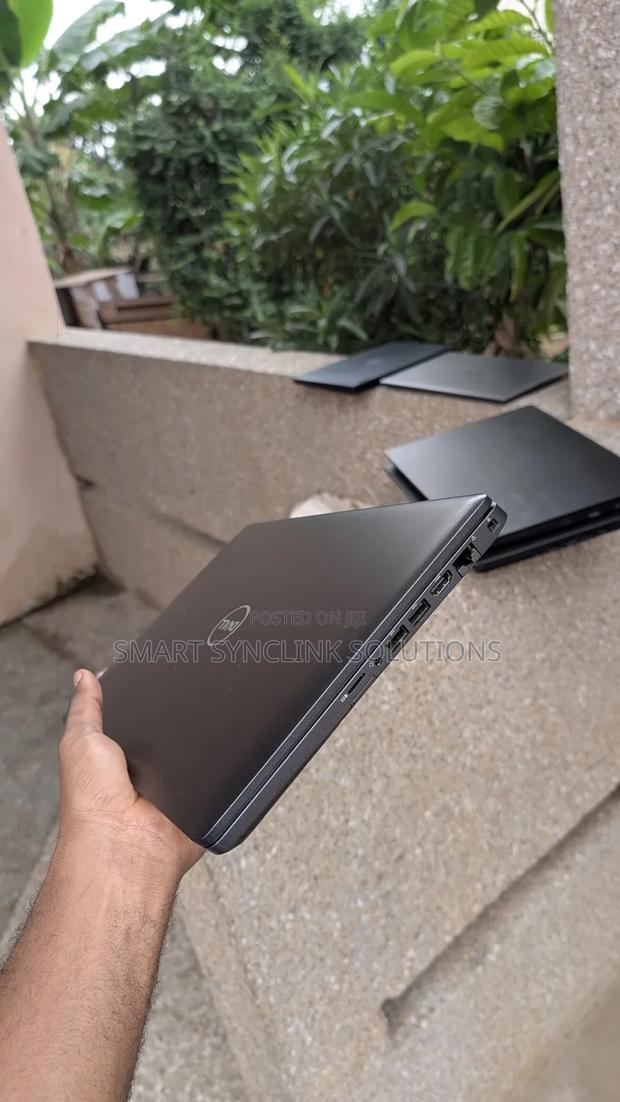New Laptop Dell Latitude 5400 16GB Intel Core i5 SSD 256GB · Photo 5