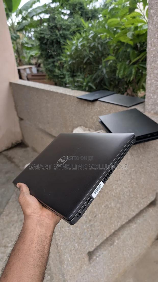 New Laptop Dell Latitude 5400 16GB Intel Core i5 SSD 256GB · Photo 6