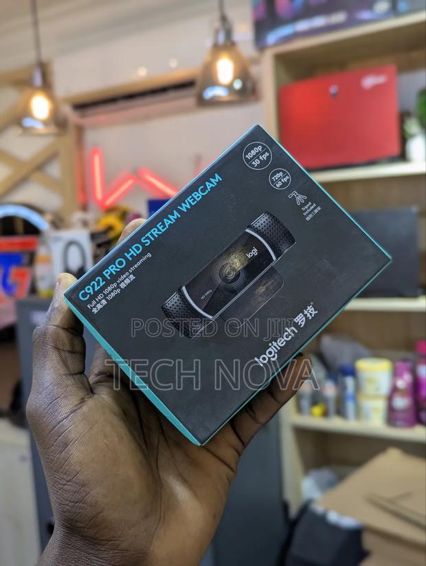 Logitech C922 Pro Stream Webcam 1080p Camera for Hd Video · Photo 1