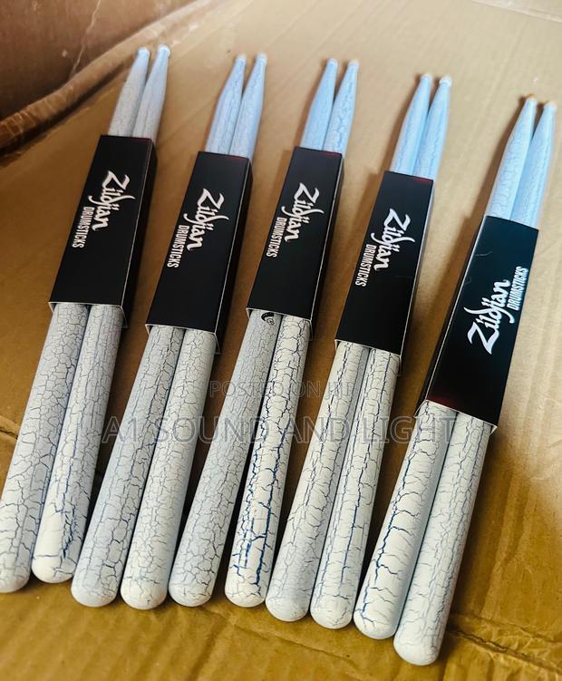 Zildjian Hickory 5a Drum Stick - 5 Pairs · Photo 2
