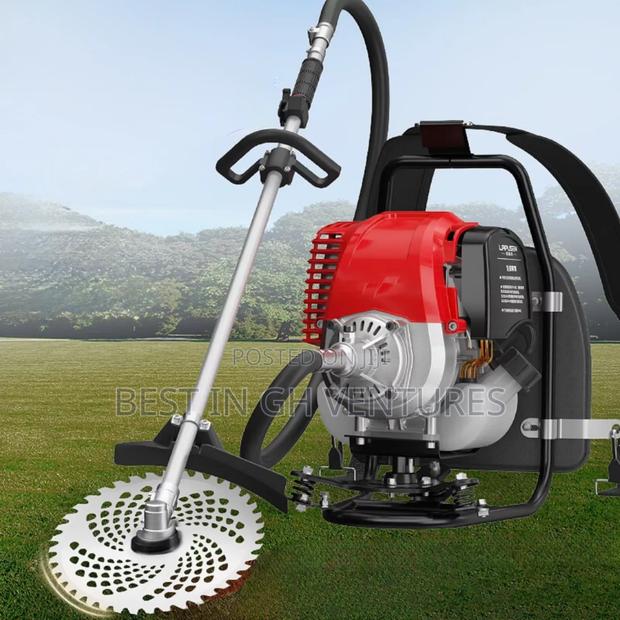 2025 Modern Weeding Machine With Circular Blades · Photo 1