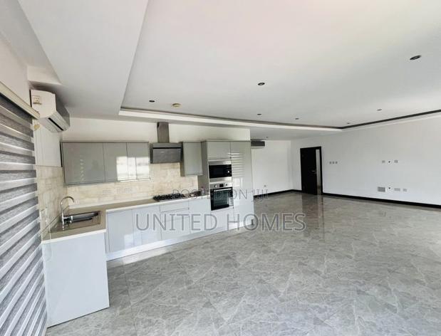2bdrm Apartment in Abelemkpe for sale · Photo 8
