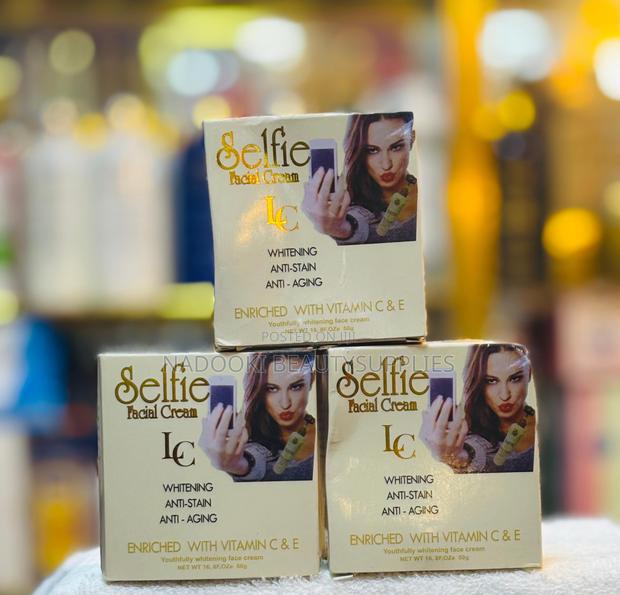 Lait Selfie Facial Cream 50g · Photo 1