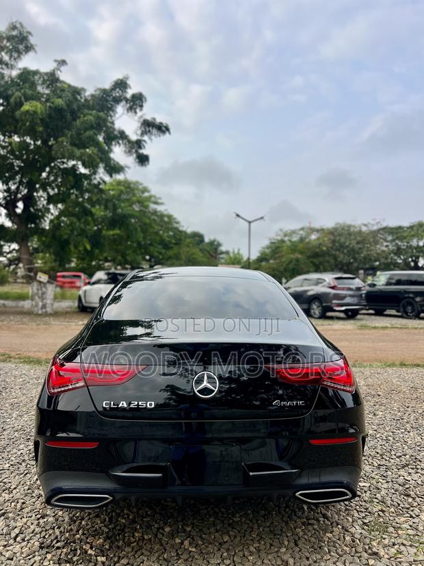 Mercedes-Benz CLA-Class CLA 250 4MATIC Sedan 2020 Black · Photo 7