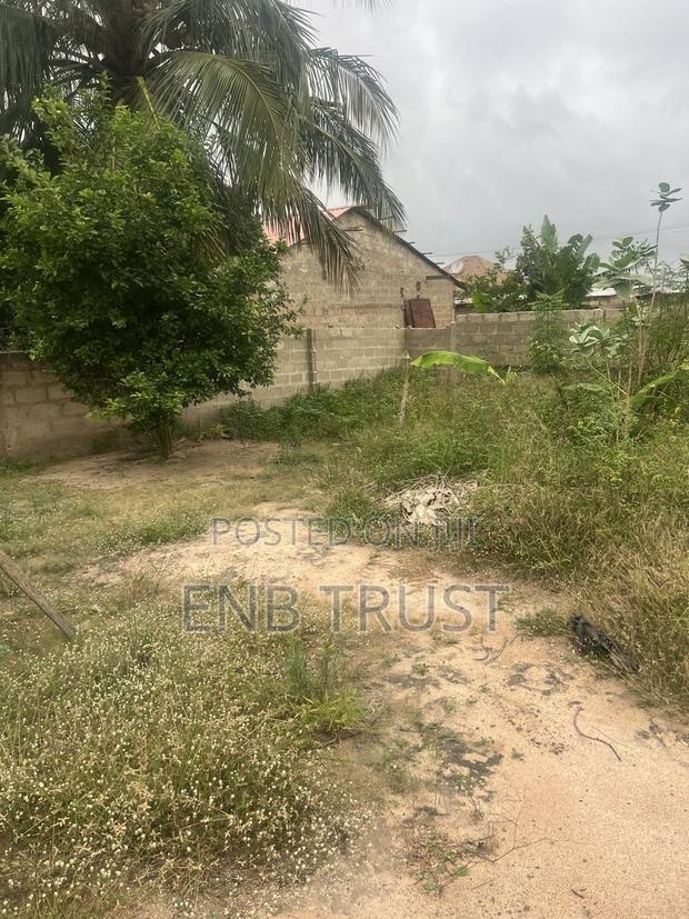 1 and Half Plot of Land for Sale at Ablekuma Nsakina · Photo 4