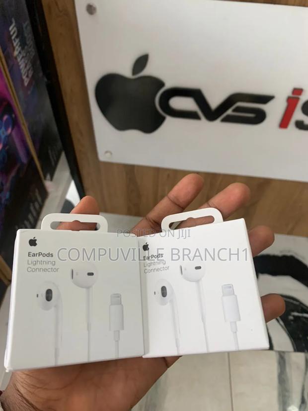 Apple Earpods Lightening Connector · Photo 1