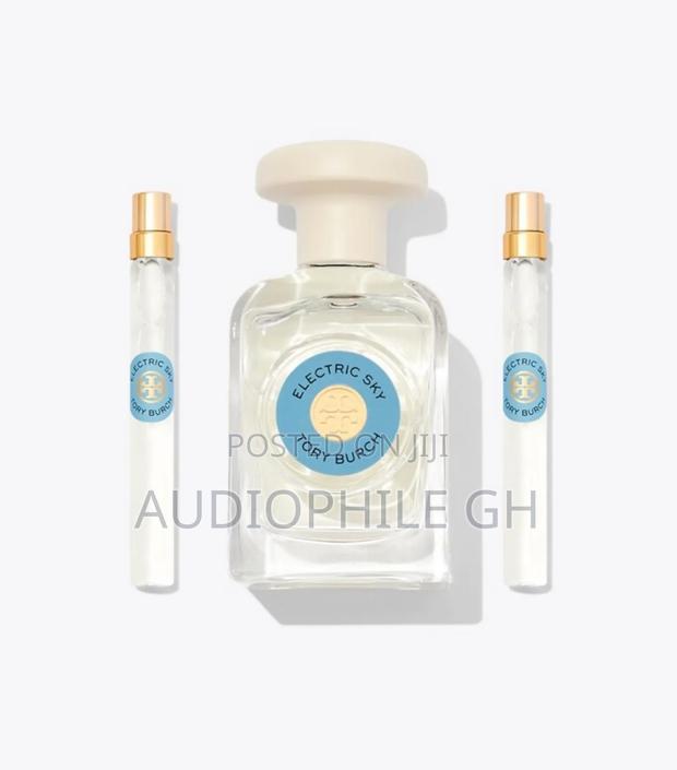 Tory Burch Electric Sky Charm Eau De Parfum Gift Set 110ml · Photo 2