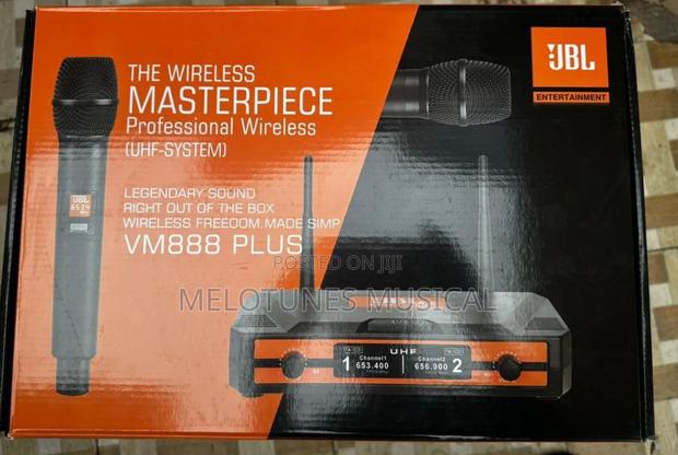 JBL Vm888 Plus Professional Wireless (Uhf-System) Microphone · Photo 1