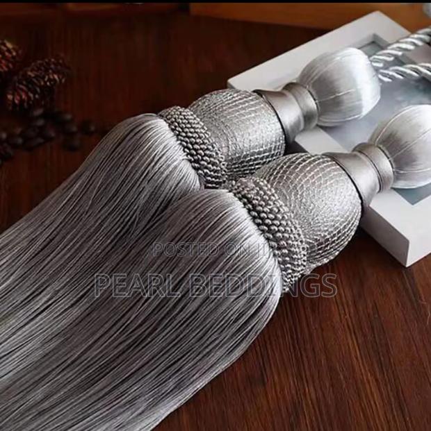 Premium Luxurious Curtains Tiebacks With It Hooks Available · Photo 2