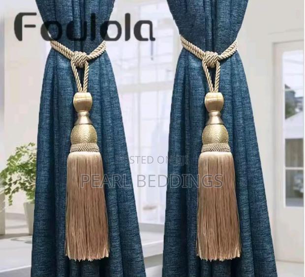 Premium Luxurious Curtains Tiebacks With It Hooks Available · Photo 1
