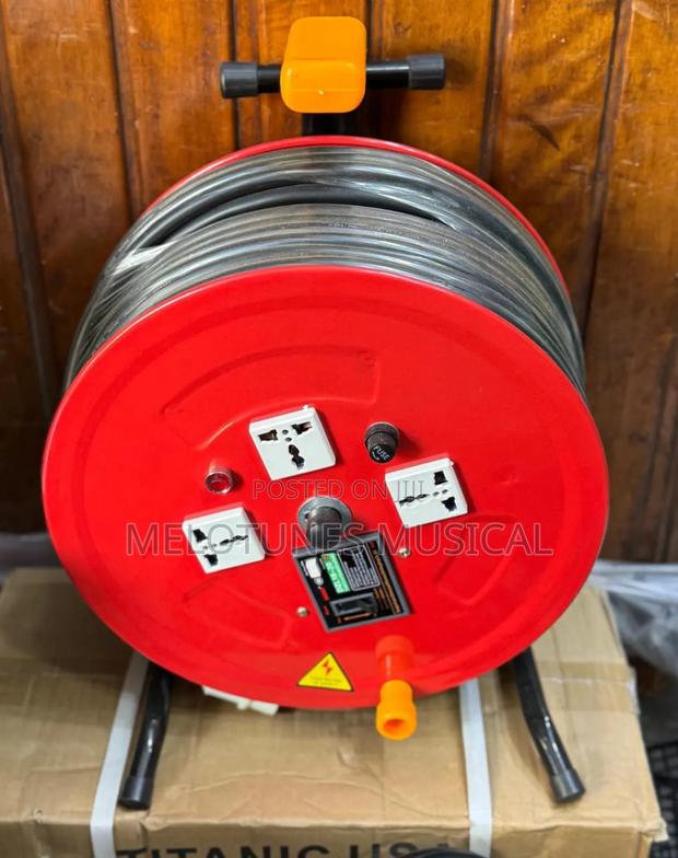 50m Extension Cable Reel · Photo 1