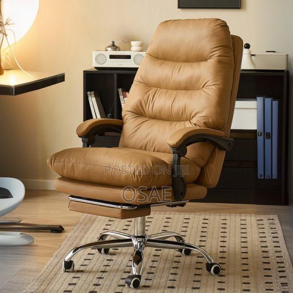 Executive Office Chair (Swivel Chair With Feet Rest) · Photo 1