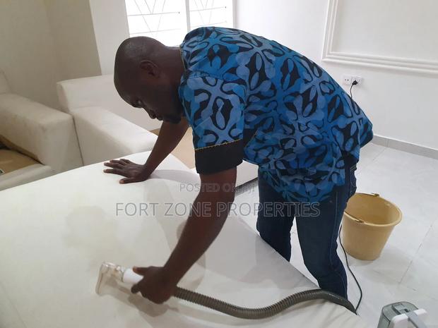 Services for Sofa Cleaning · Photo 2