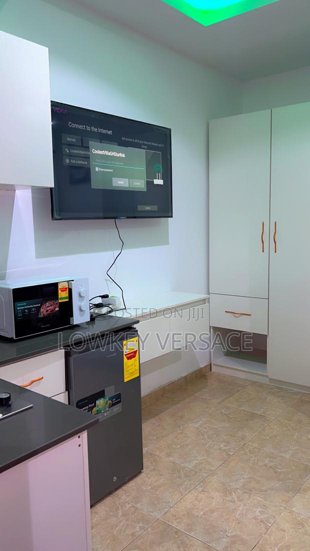 Luxury Studio+Kitchen+Starlink Internet/Generator/Ensuite · Photo 5