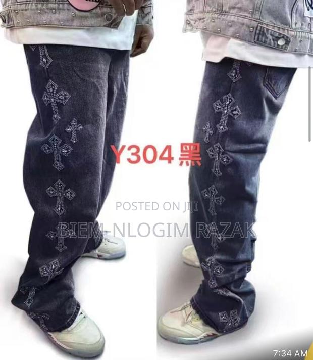 High Quality Diamond Stones Chrome Heart Baggy Jeans · Photo 2