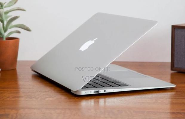Laptop Apple MacBook Air 2017 8GB Intel Core i5 SSD 256GB · Photo 2