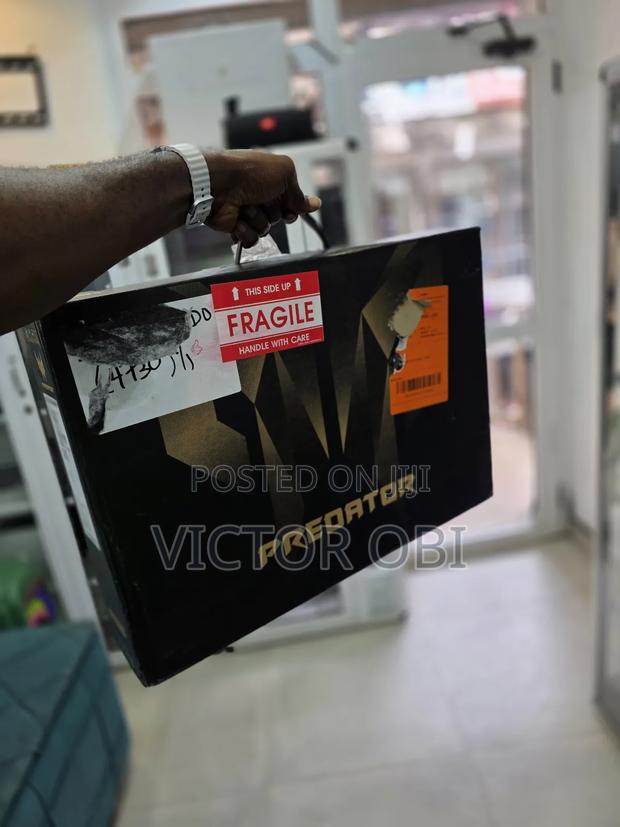 New Laptop Acer Predator Helios 16 16GB Intel Core i7 SSD 1T · Photo 7