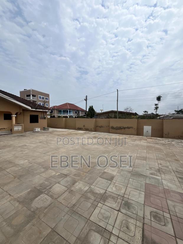 Land Title · Photo 8