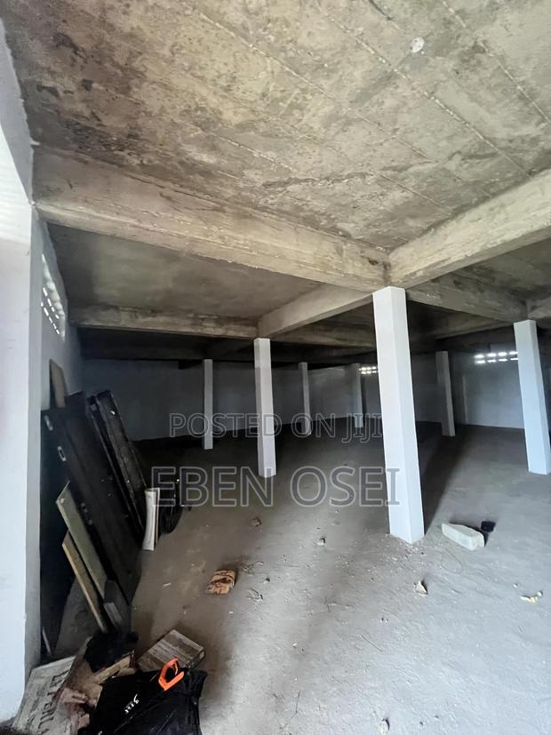 Warehouse for Rent at Dansoman · Photo 6