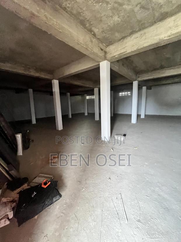 Warehouse for Rent at Dansoman · Photo 7