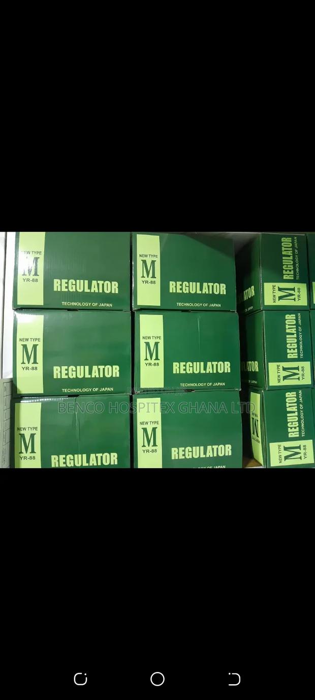 Oxygen Regulator · Photo 1