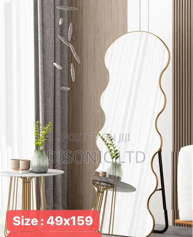 Big Size Stand Dressing Mirror · Photo 1
