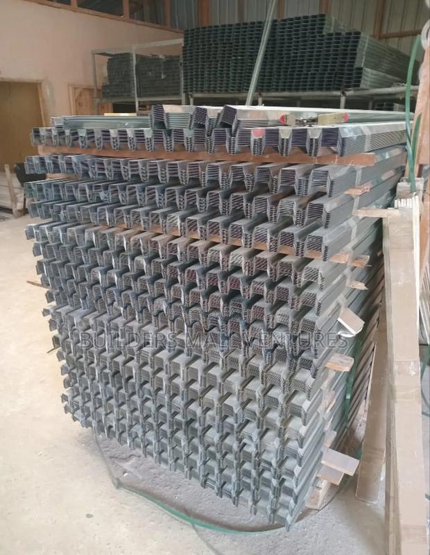Metal Profiles (Wall Angle, Perf Corner, Omega, Stud, Etc) · Photo 1