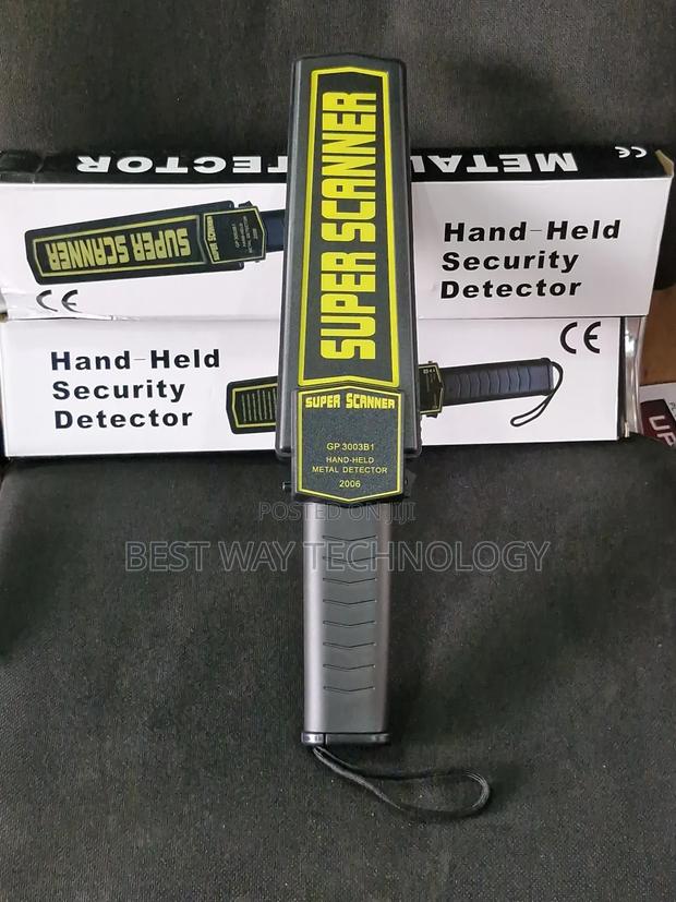 Metal Detector · Photo 7