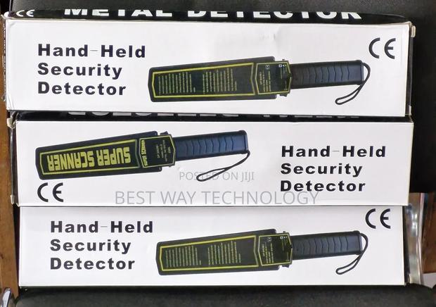 Metal Detector · Photo 8