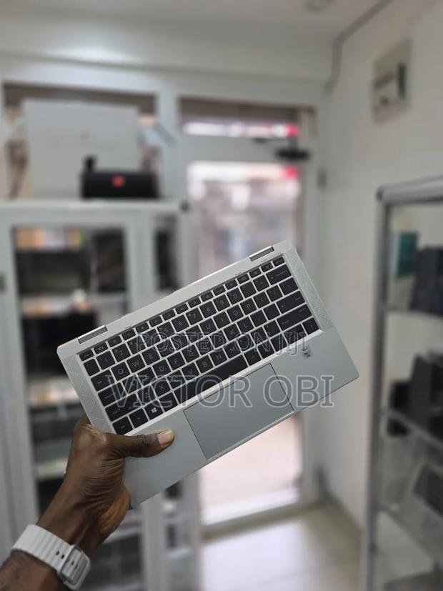Laptop HP EliteBook X360 1030 G7 16GB Intel Core I7 SSD 256GB · Photo 2