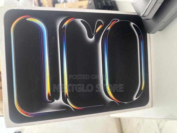 New Apple iPad Pro 11 (2024) 256 GB Black · Photo 1