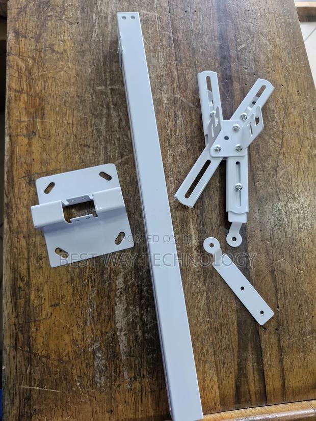 Projector Ceiling Mount · Photo 6