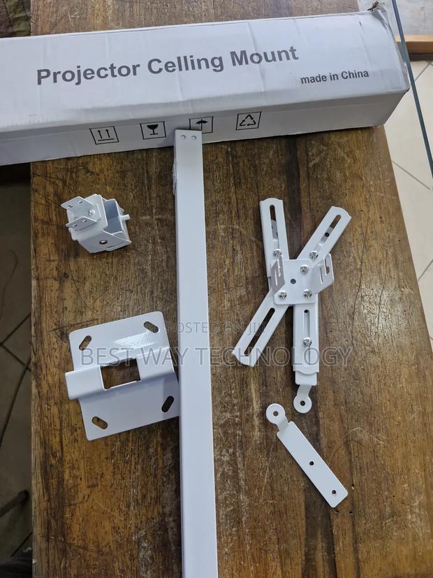 Projector Ceiling Mount · Photo 7
