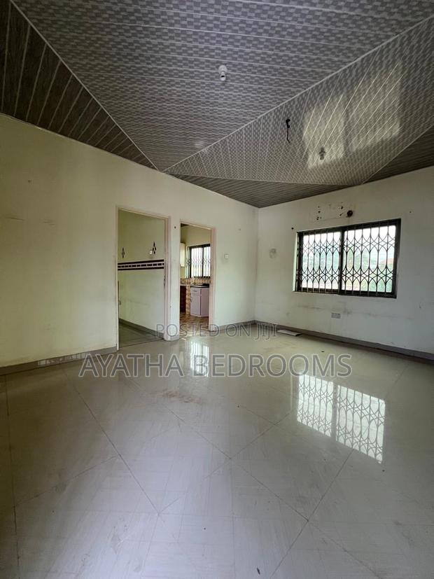 1bdrm Apartment in Ayathar Bedroom, Coca Cola for rent · Photo 3