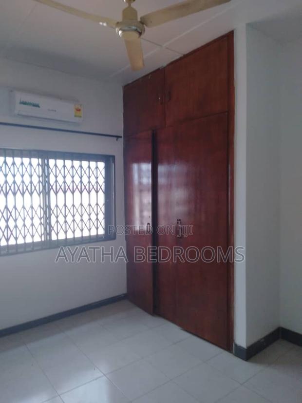 3bdrm House in Ayathar Bedroom, New Town for rent · Photo 6